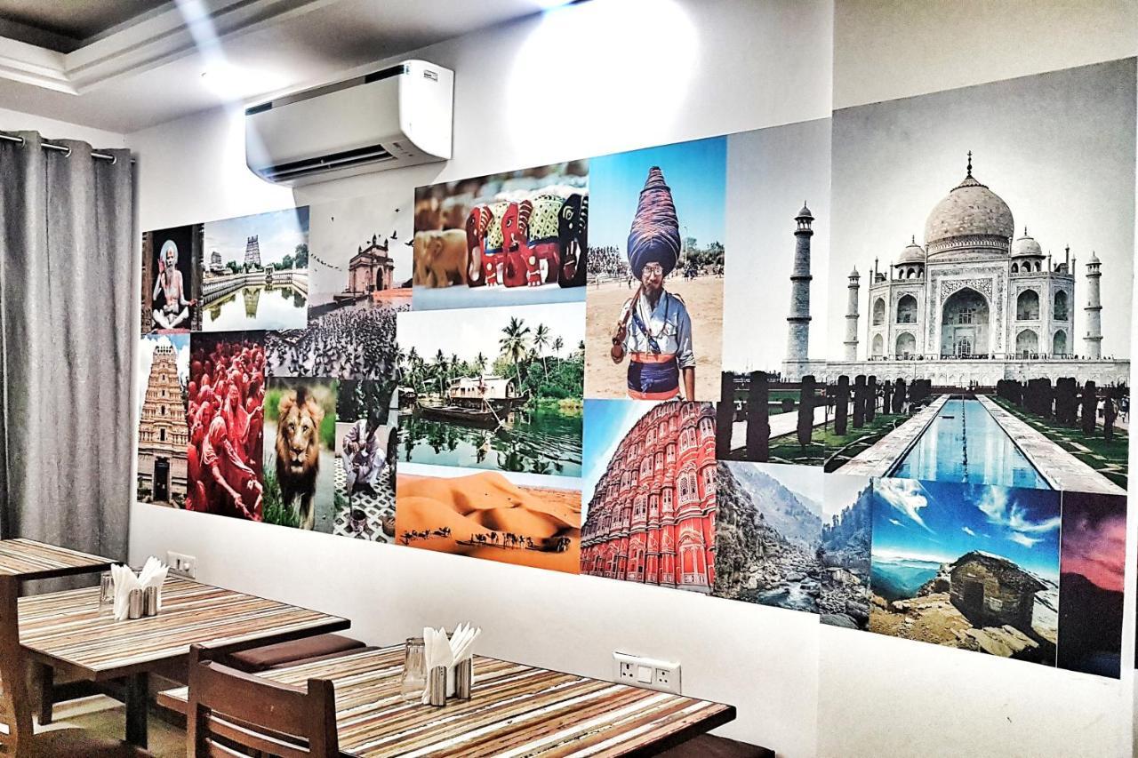 Hotel Aerocity Purple Orchid New Delhi Bagian luar foto